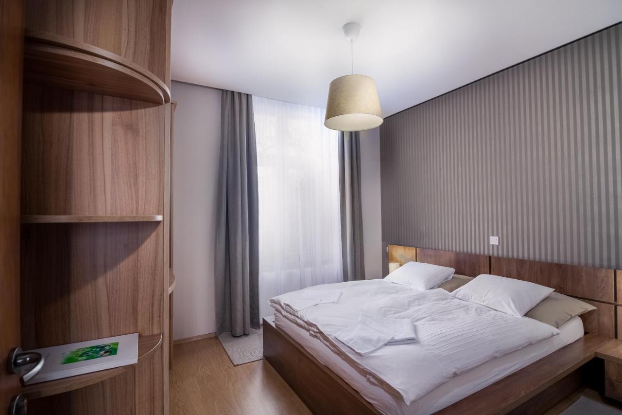 Bed and Breakfast Deák Panzió Nagykoros Esterno foto